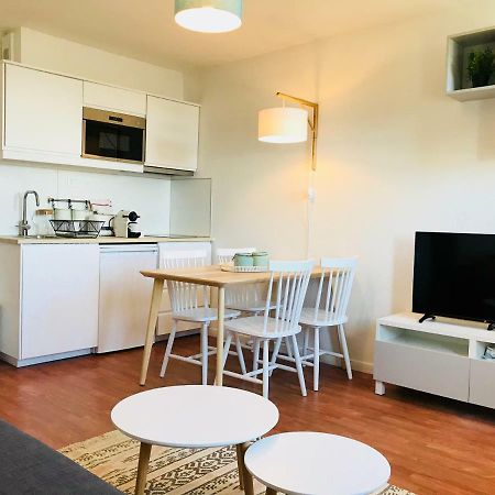 Appartement Sur L'Ile De Nantes - Place De Parking Gratuit Buitenkant foto